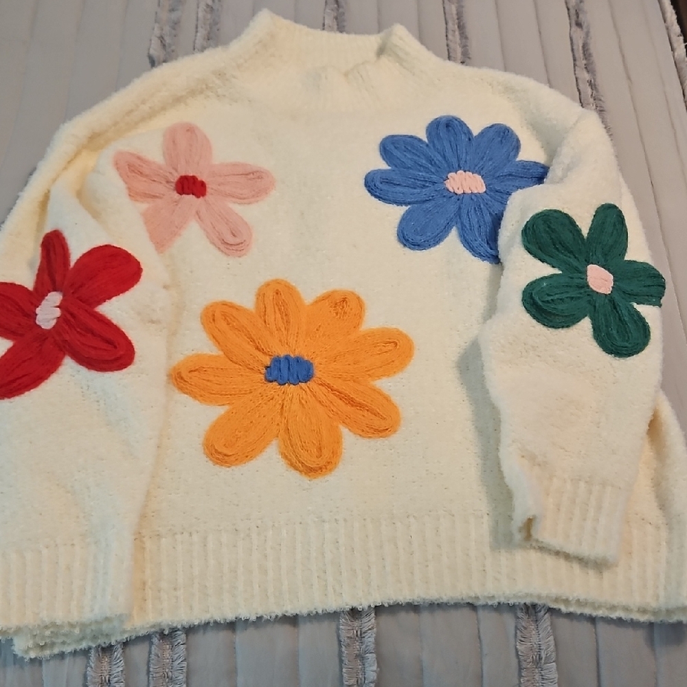 Le Lis Cream Sweater with Colorful Floral Design